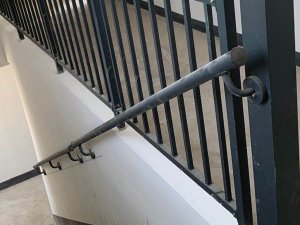學校靠墻樓梯扶手 學校靠墻樓梯扶手