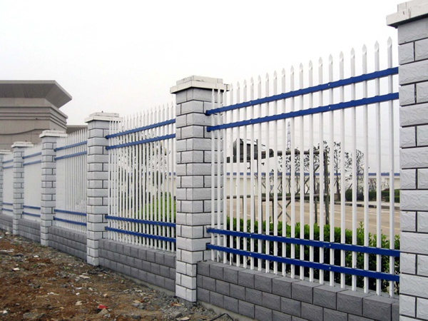 圍墻柵欄、圍墻護(hù)欄、圍墻欄桿三者的區(qū)別與關(guān)系