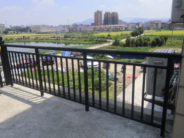 陽臺欄桿定制提前多久最合適? 陽臺欄桿定制提前多久最合適?