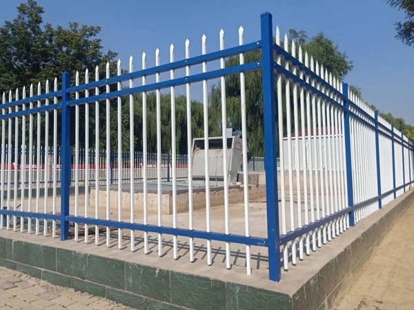 鋅鋼柵欄定制需要注意些什么? 鋅鋼柵欄定制需要注意些什么?