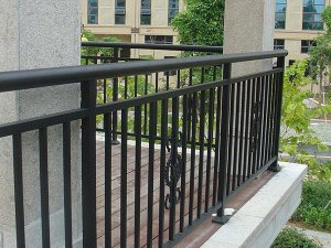 護欄廠家聯系方式怎么找？