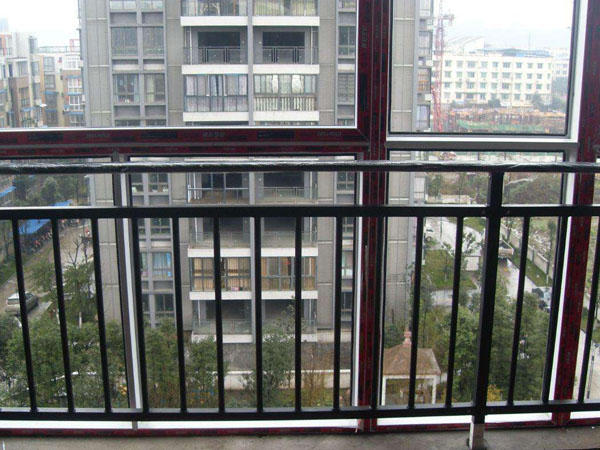 鋅鋼護(hù)欄表面處理工藝有幾種? 鋅鋼護(hù)欄表面處理工藝有幾種?