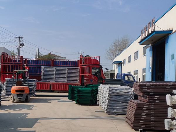 金用護欄2020年11月29日鋅鋼陽臺護欄發貨！