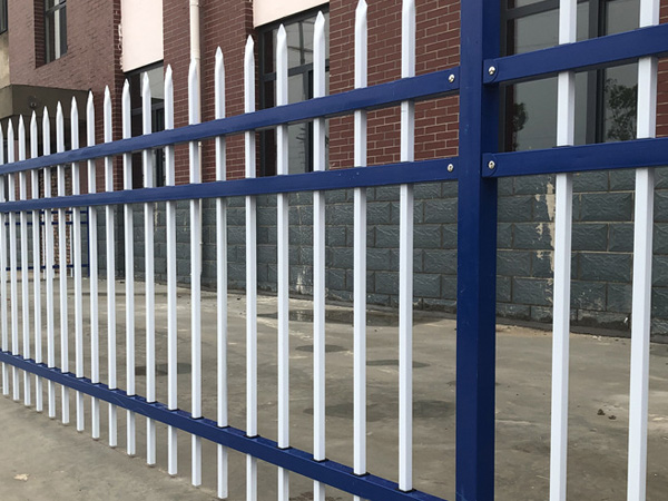 鋅鋼護欄批發指南