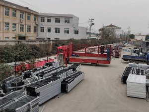 金用護欄2020年12月17日鋁合金百葉窗發(fā)貨！