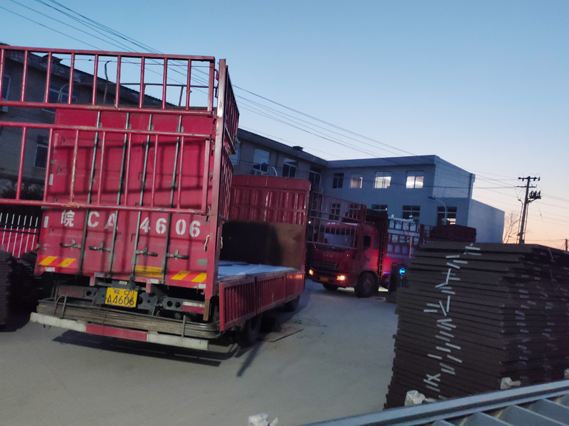 金用護(hù)欄2021年3月22日鋁合金百葉窗發(fā)貨! 金用護(hù)欄2021年3月22日鋁合金百葉窗發(fā)貨!