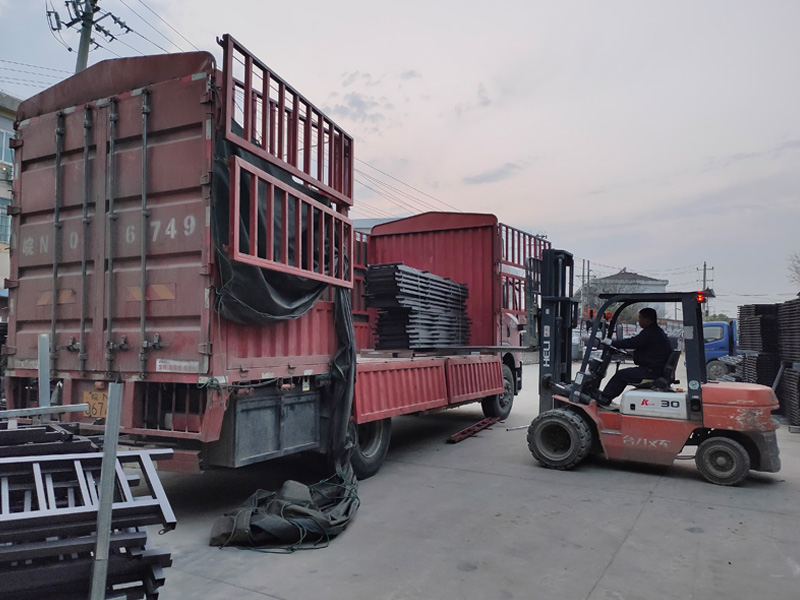 金用護欄2021年3月27日鋅鋼護窗欄桿發(fā)貨！