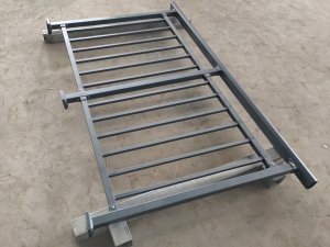 定做陽(yáng)臺(tái)護(hù)欄,這三條必須要了解! 定做陽(yáng)臺(tái)護(hù)欄,這三條必須要了解!