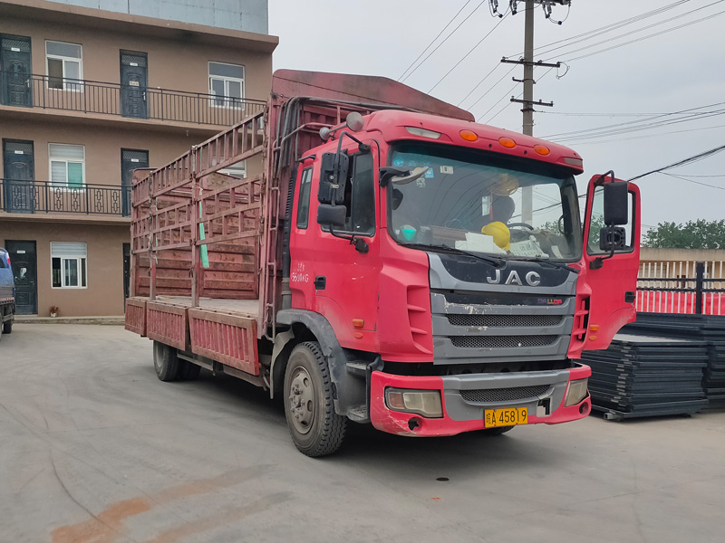 金用護(hù)欄2021年5月10日鋅鋼空調(diào)護(hù)欄發(fā)貨！