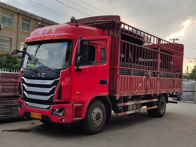 金用護欄2021年6月16日鋅鋼圍墻護欄發(fā)貨! 金用護欄2021年6月16日鋅鋼圍墻護欄發(fā)貨!