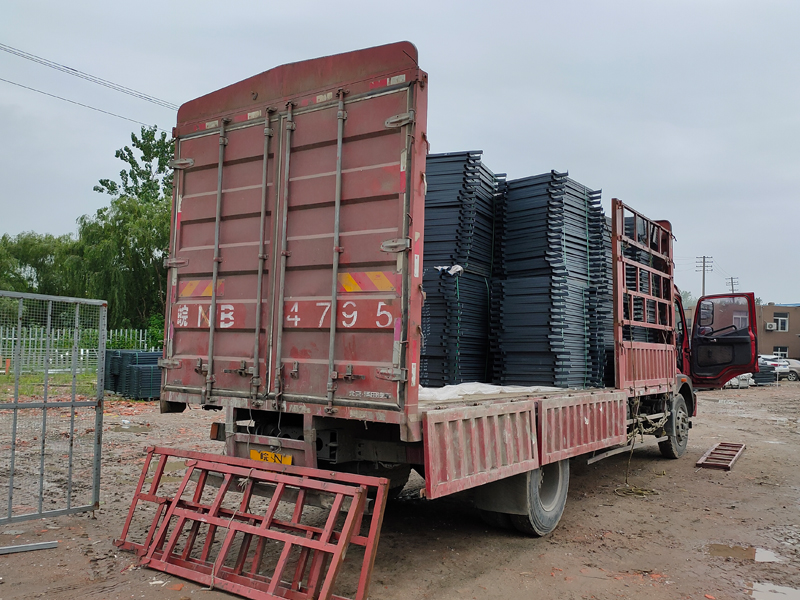 金用護(hù)欄2021年6月18日鋅鋼護(hù)窗欄桿發(fā)貨! 金用護(hù)欄2021年6月18日鋅鋼護(hù)窗欄桿發(fā)貨!