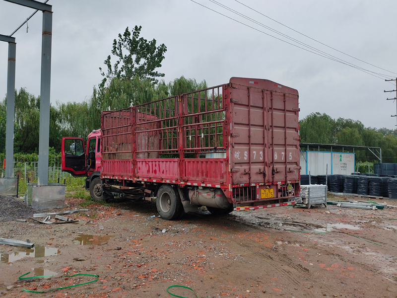 金用護欄2021年8月14日鋅鋼空調欄桿發貨！