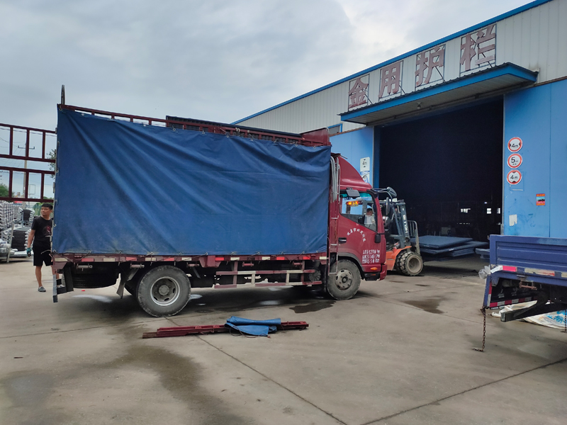 金用護(hù)欄2021年8月28日鋅鋼百葉窗發(fā)貨! 金用護(hù)欄2021年8月28日鋅鋼百葉窗發(fā)貨!