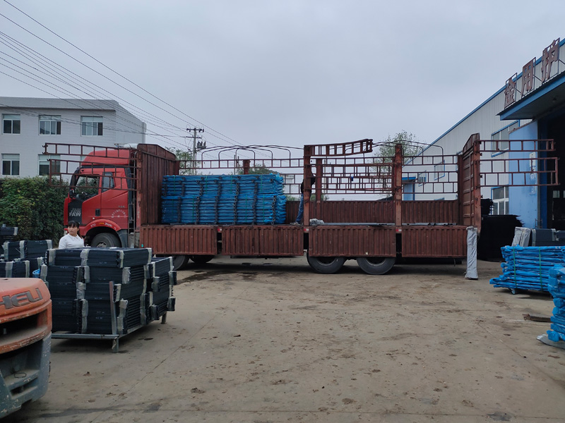 金用護欄2021年11月12日鋅鋼連廊欄桿發貨! 金用護欄2021年11月12日鋅鋼連廊欄桿發貨!