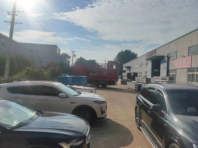 2024年7月23日鋅鋼百葉窗裝車發貨！