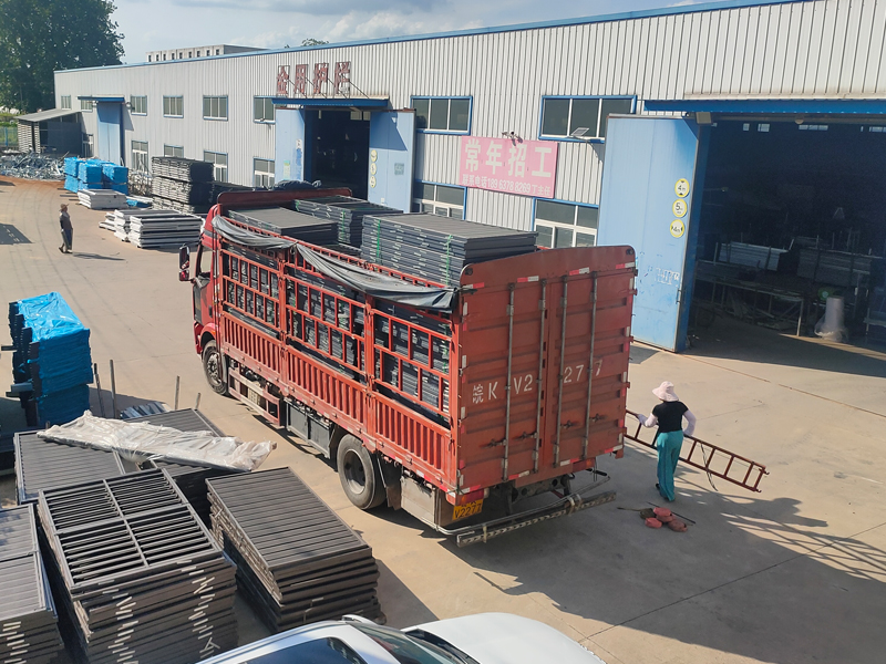 2024年7月26日鋅鋼百葉窗裝車發(fā)貨! 2024年7月26日鋅鋼百葉窗裝車發(fā)貨!