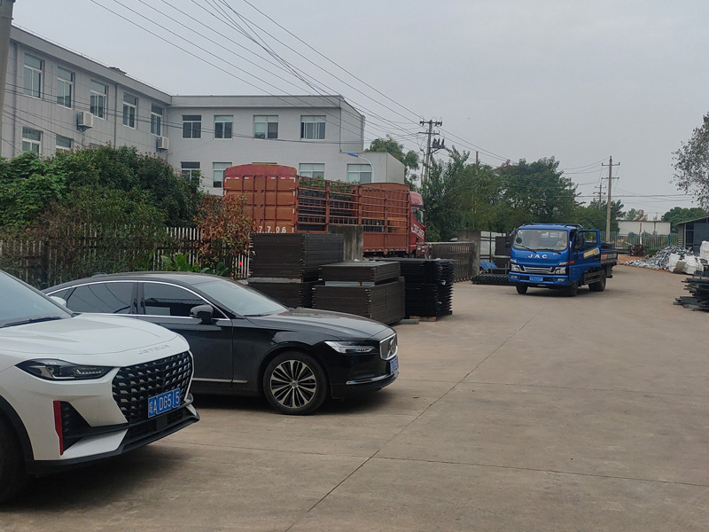 2024年10月14日鋅鋼百葉窗裝車發貨! 2024年10月14日鋅鋼百葉窗裝車發貨!