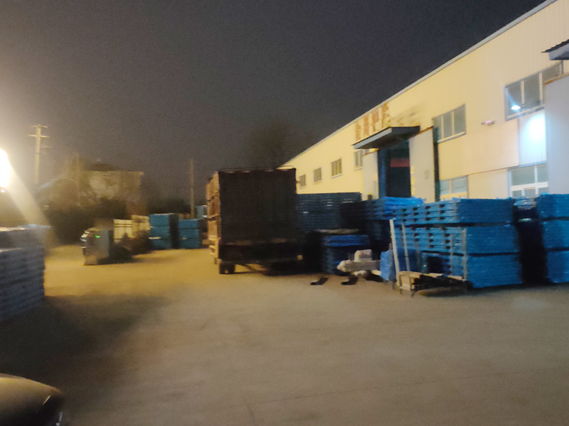 2024年12月23日鋅鋼百葉窗裝車發(fā)貨! 2024年12月23日鋅鋼百葉窗裝車發(fā)貨!