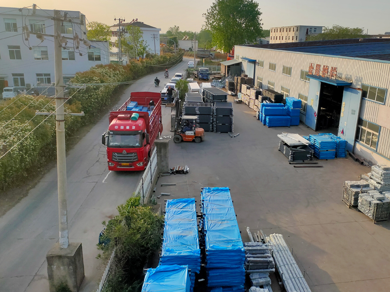 2025年4月17日鋅鋼飄窗護欄裝車發貨! 2025年4月17日鋅鋼飄窗護欄裝車發貨!