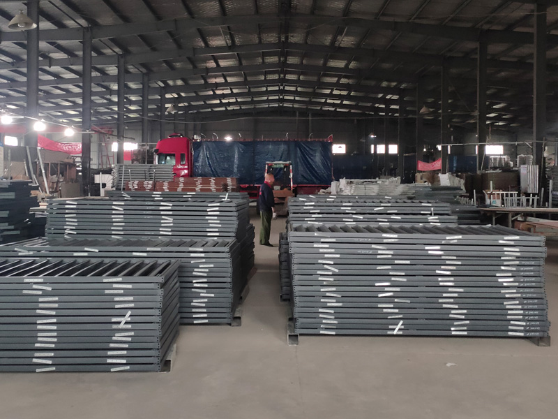 2025年5月9日鋅鋼百葉窗裝車發(fā)貨！