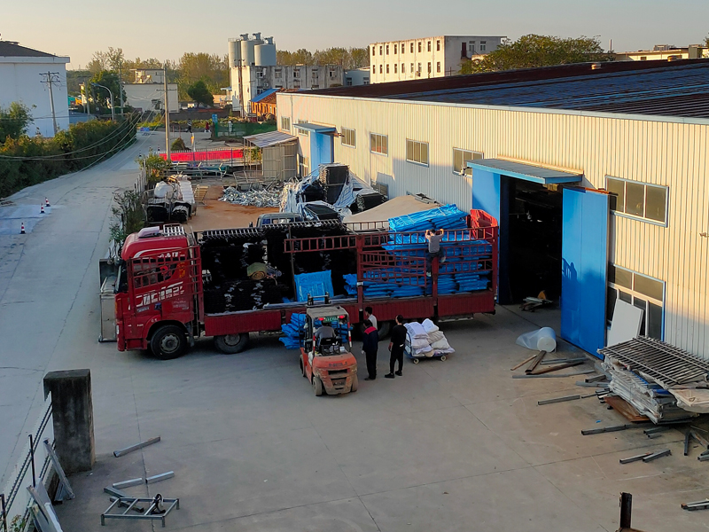 2025年10月24日鋅鋼圍墻欄桿裝車(chē)發(fā)貨! 2025年10月24日鋅鋼圍墻欄桿裝車(chē)發(fā)貨!